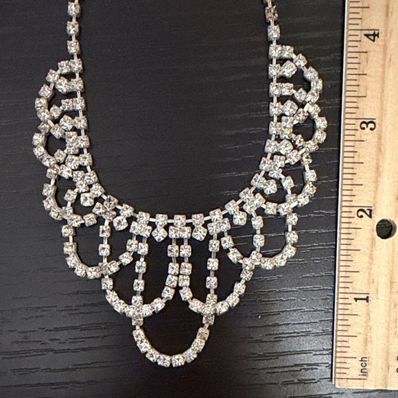 Elegant Rhinestone Necklace - Picture 6 of 6